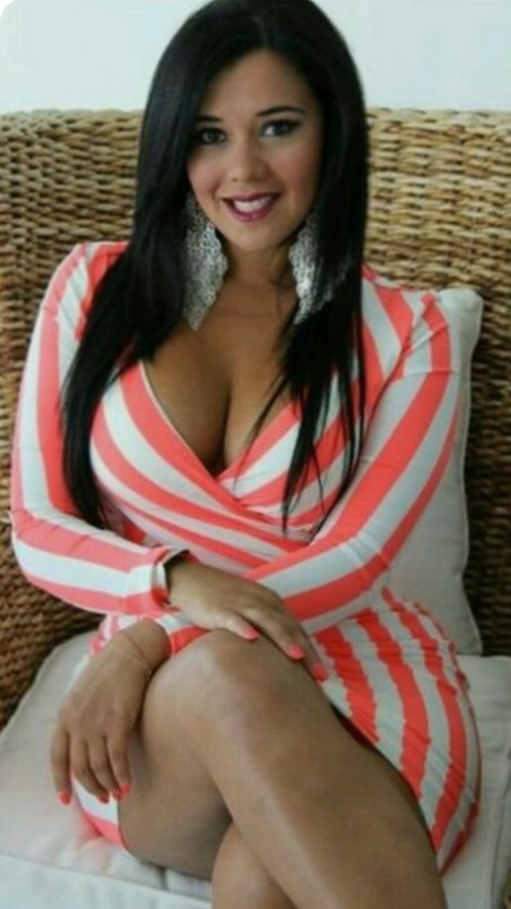 Красивая зрелая латинка