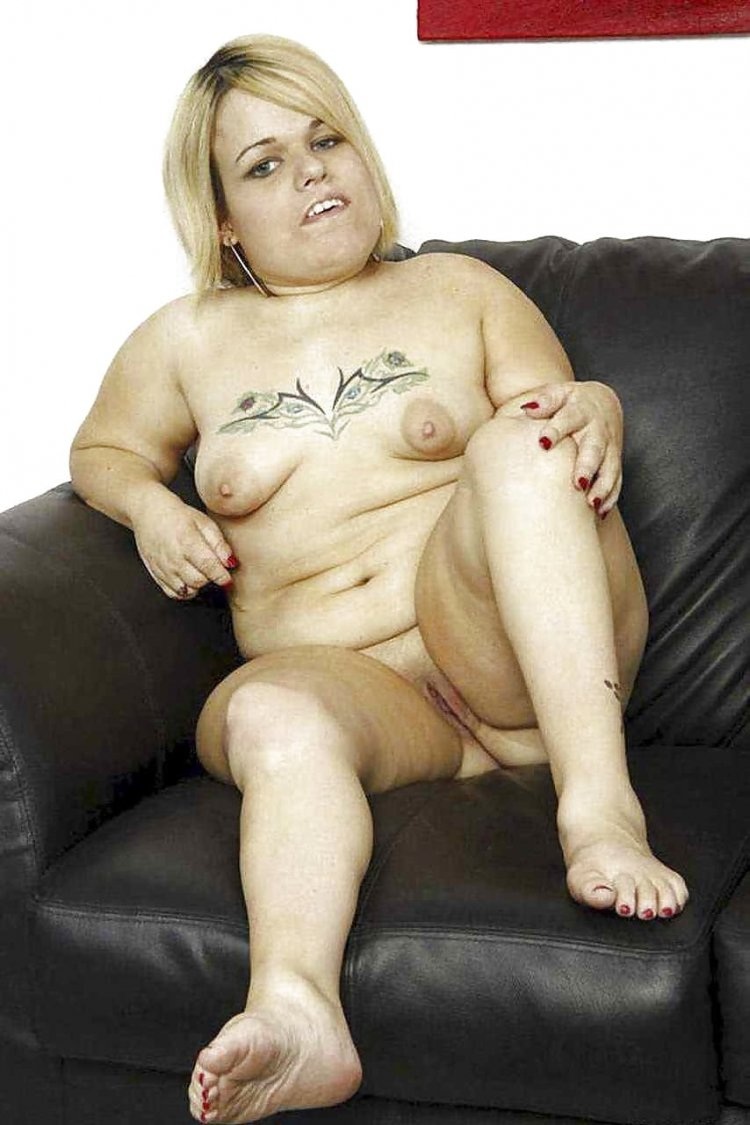 Голые волосатые лилипутки