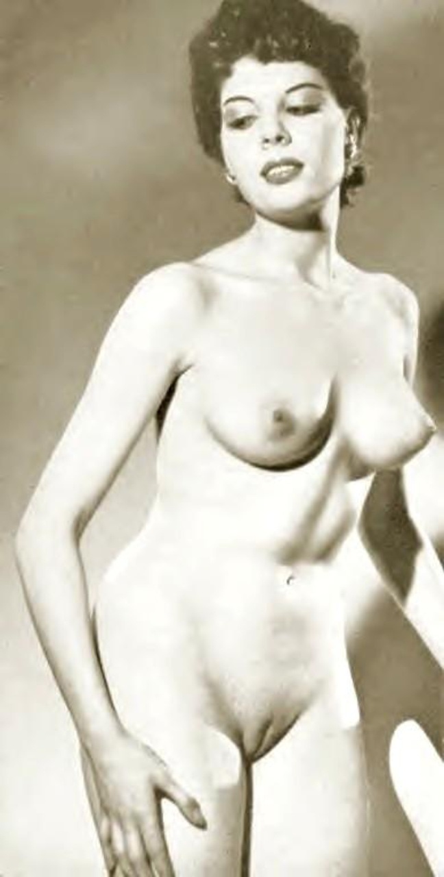 Ретро голые женщины клитор