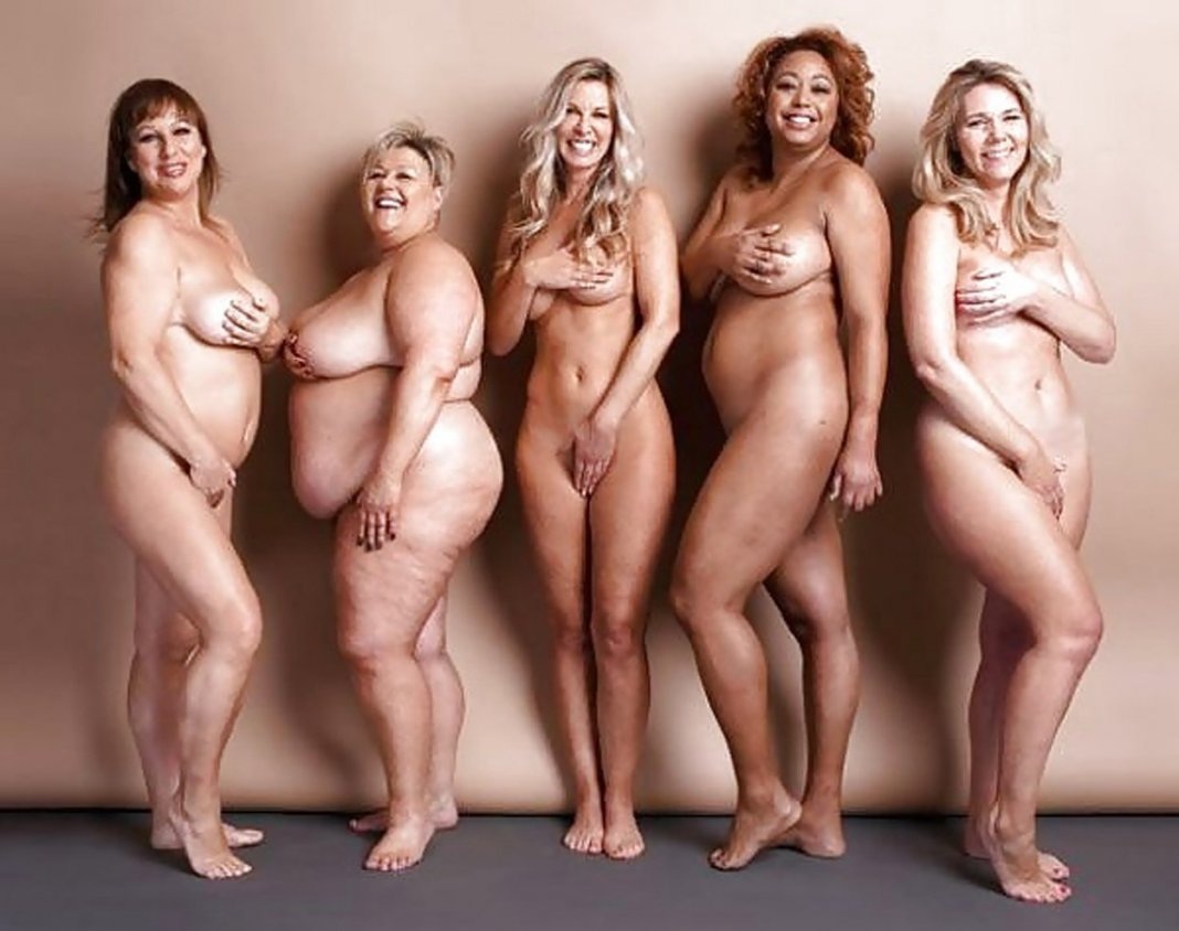 фото голых женщин за 32