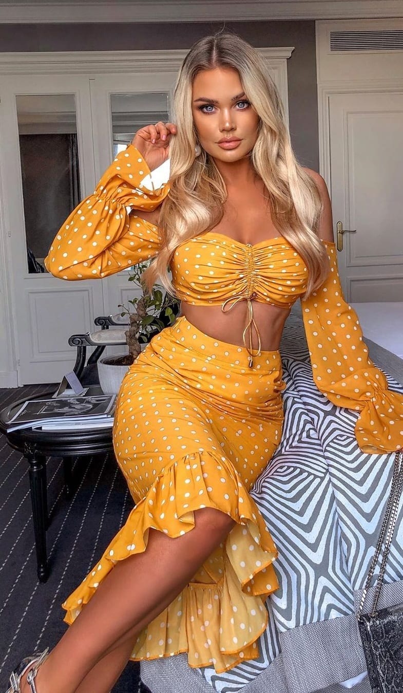 Рейчел Уорд с мужем в молодости