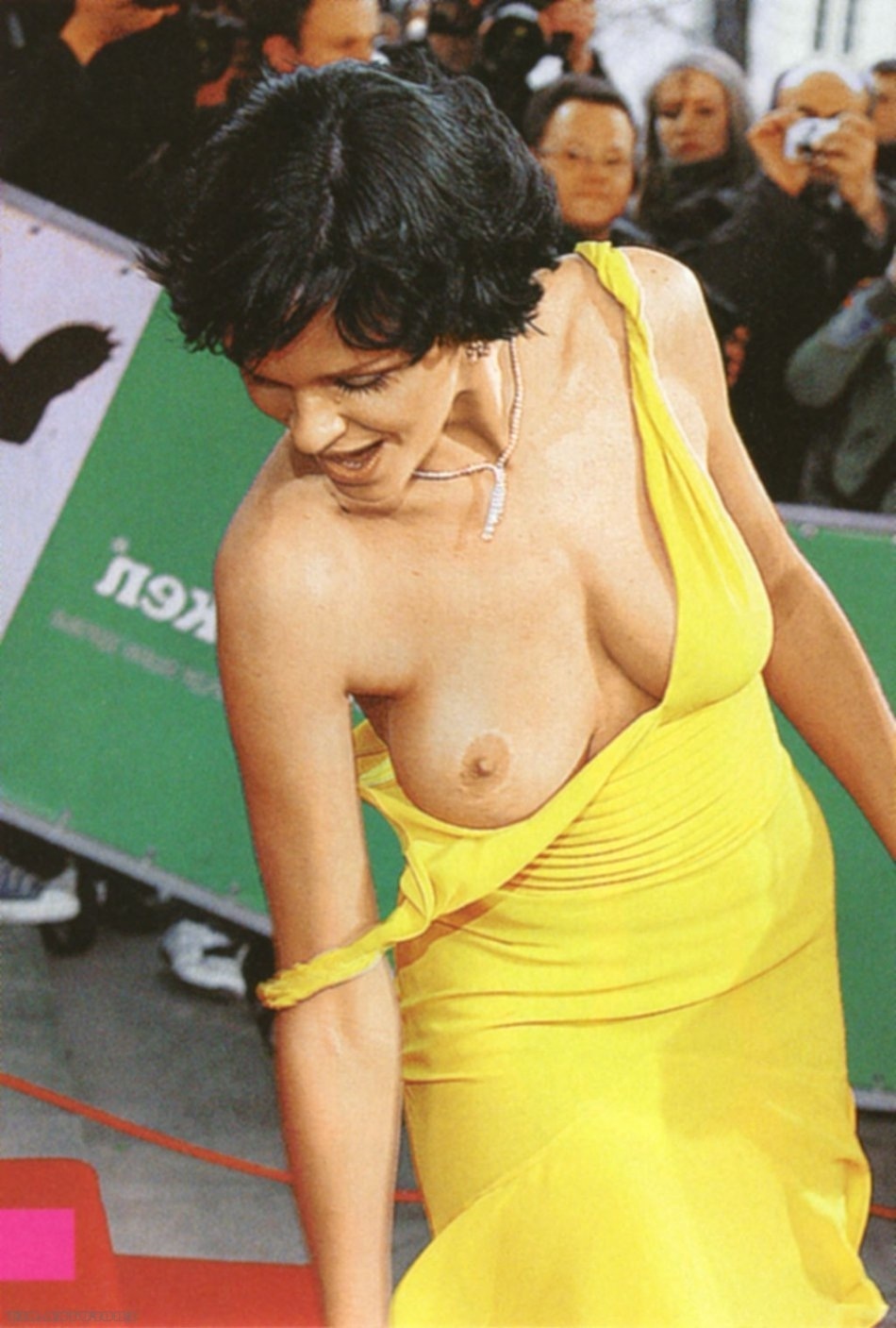 Звезды засветились без трусов