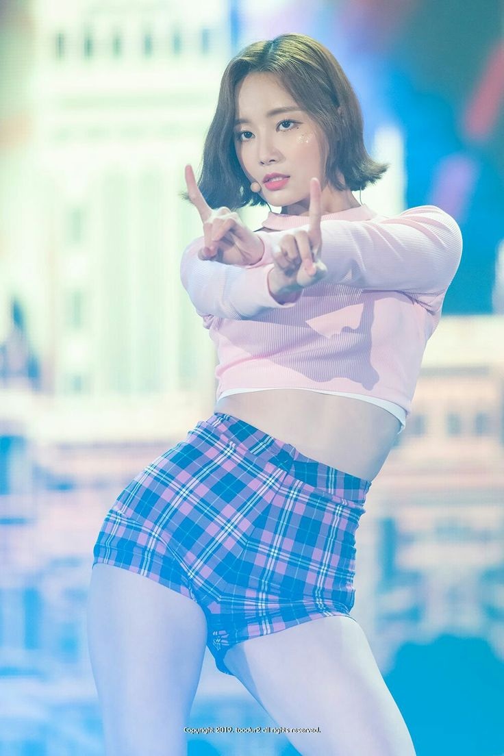 Нэнси момолэнд