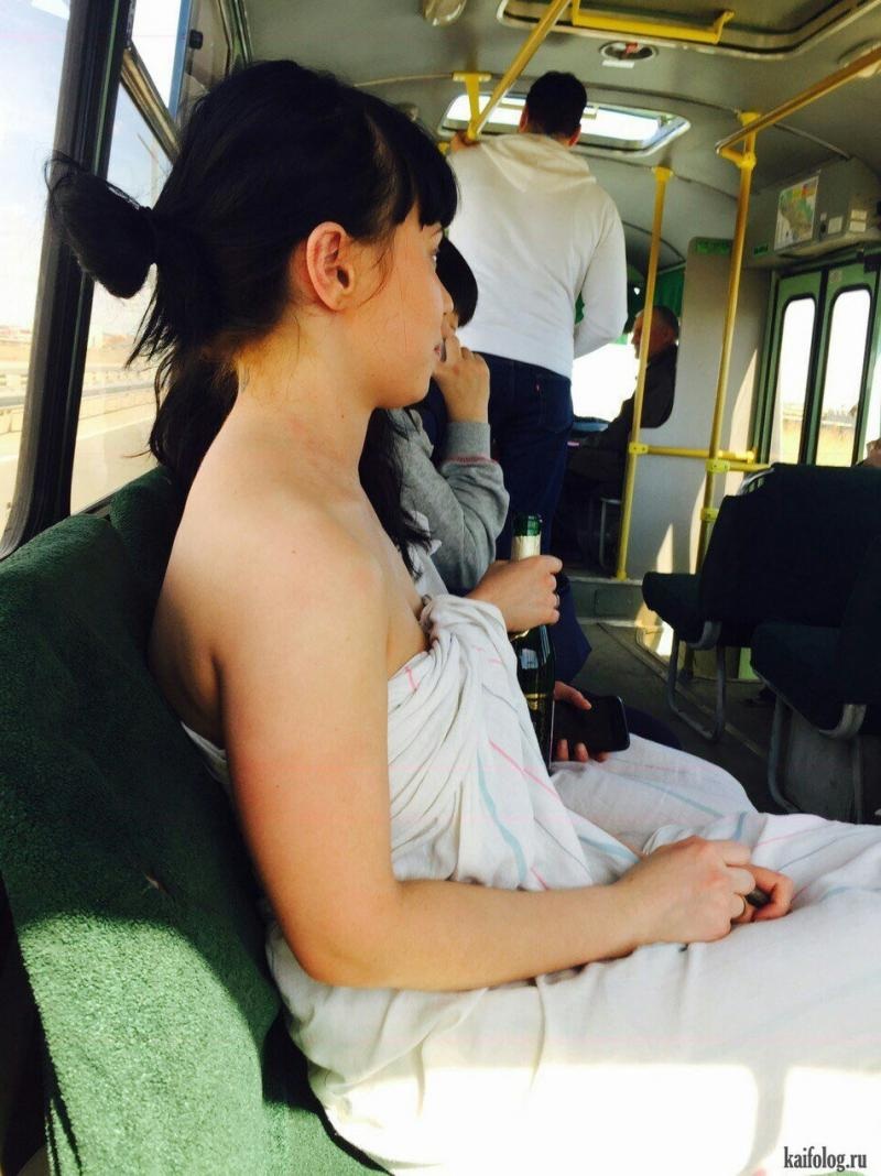 Лесби в школьном автобусе