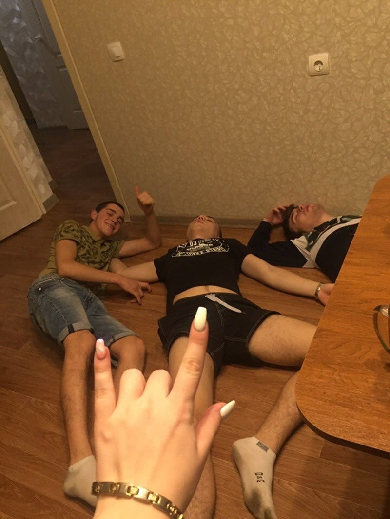 Пьянка с друзьями