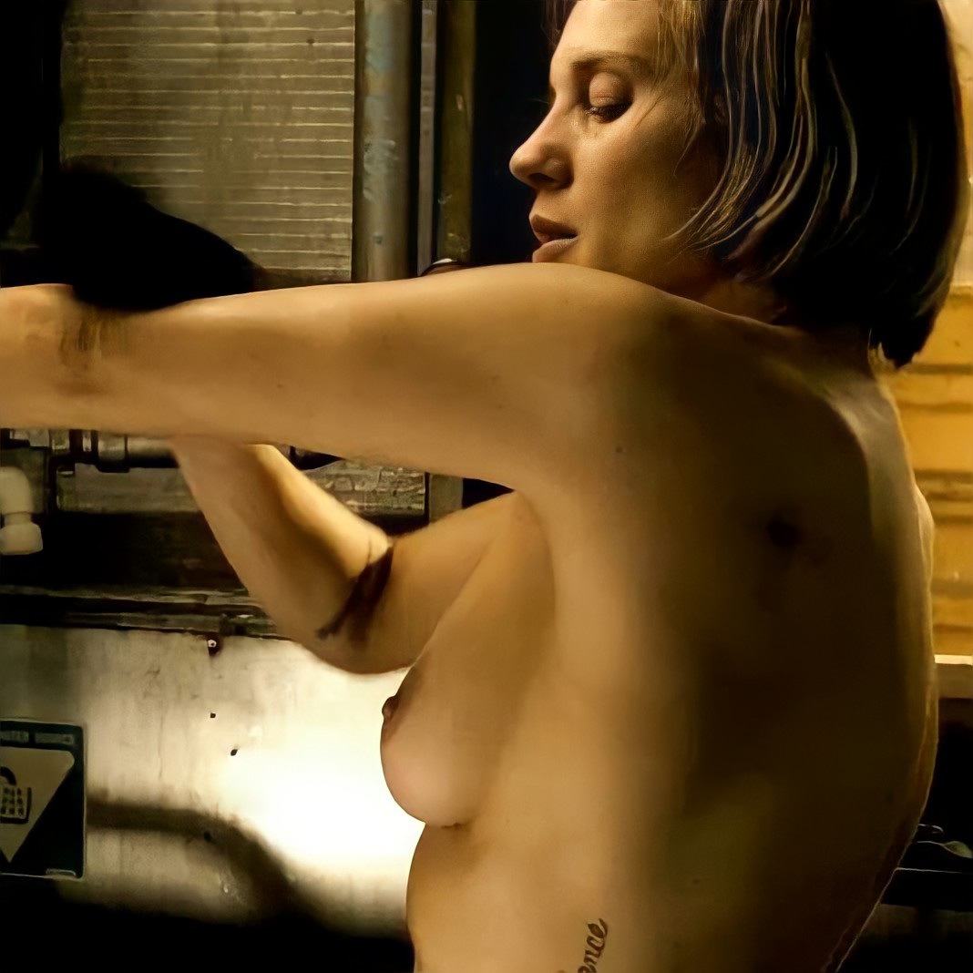 Slideshow kaytee sackhoff nude.
