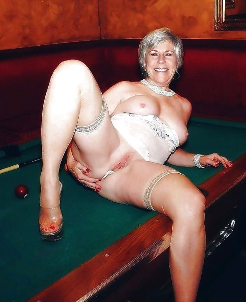 Красивые голые старушки
