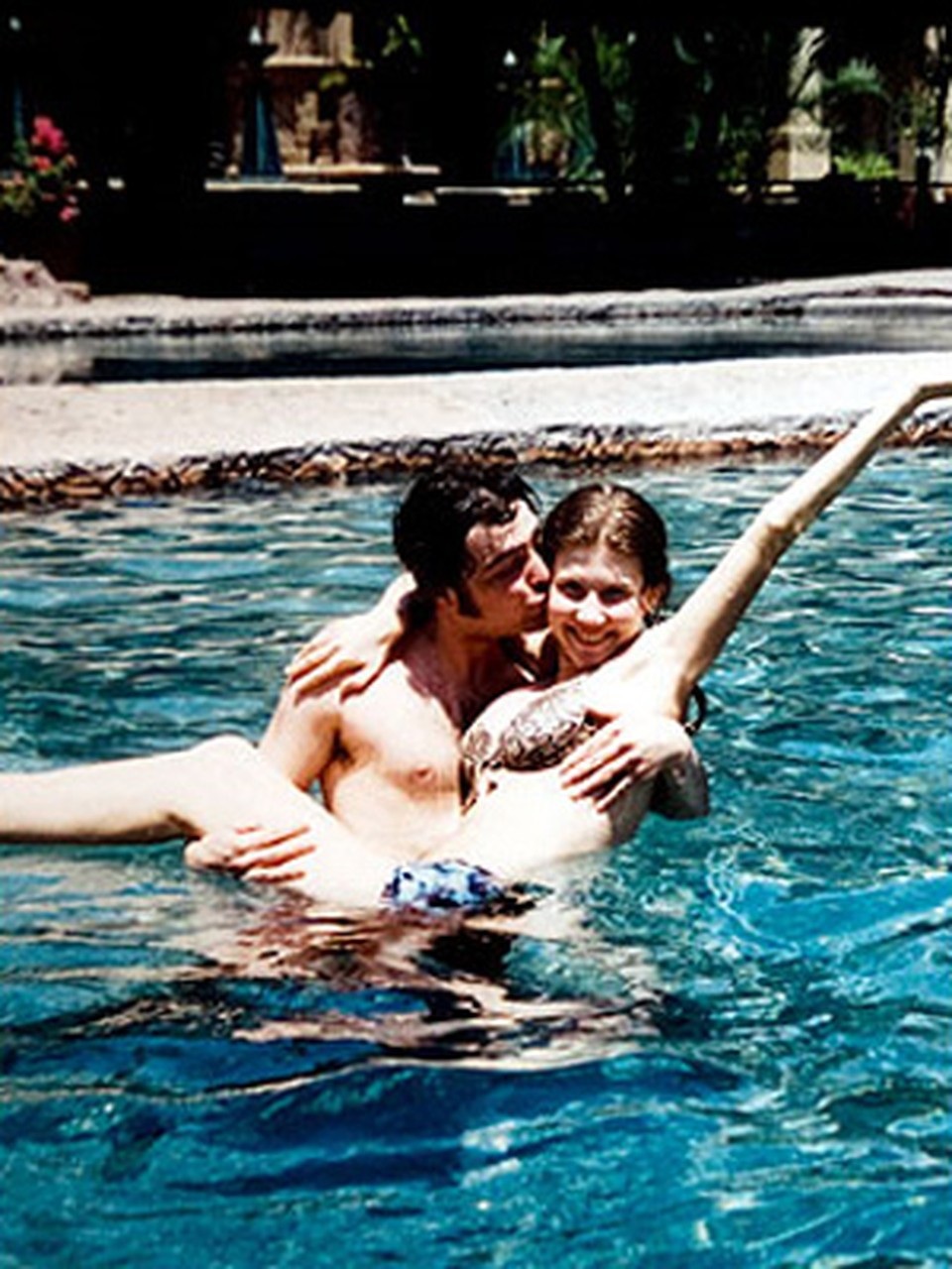 Алекс Чапман в ванной