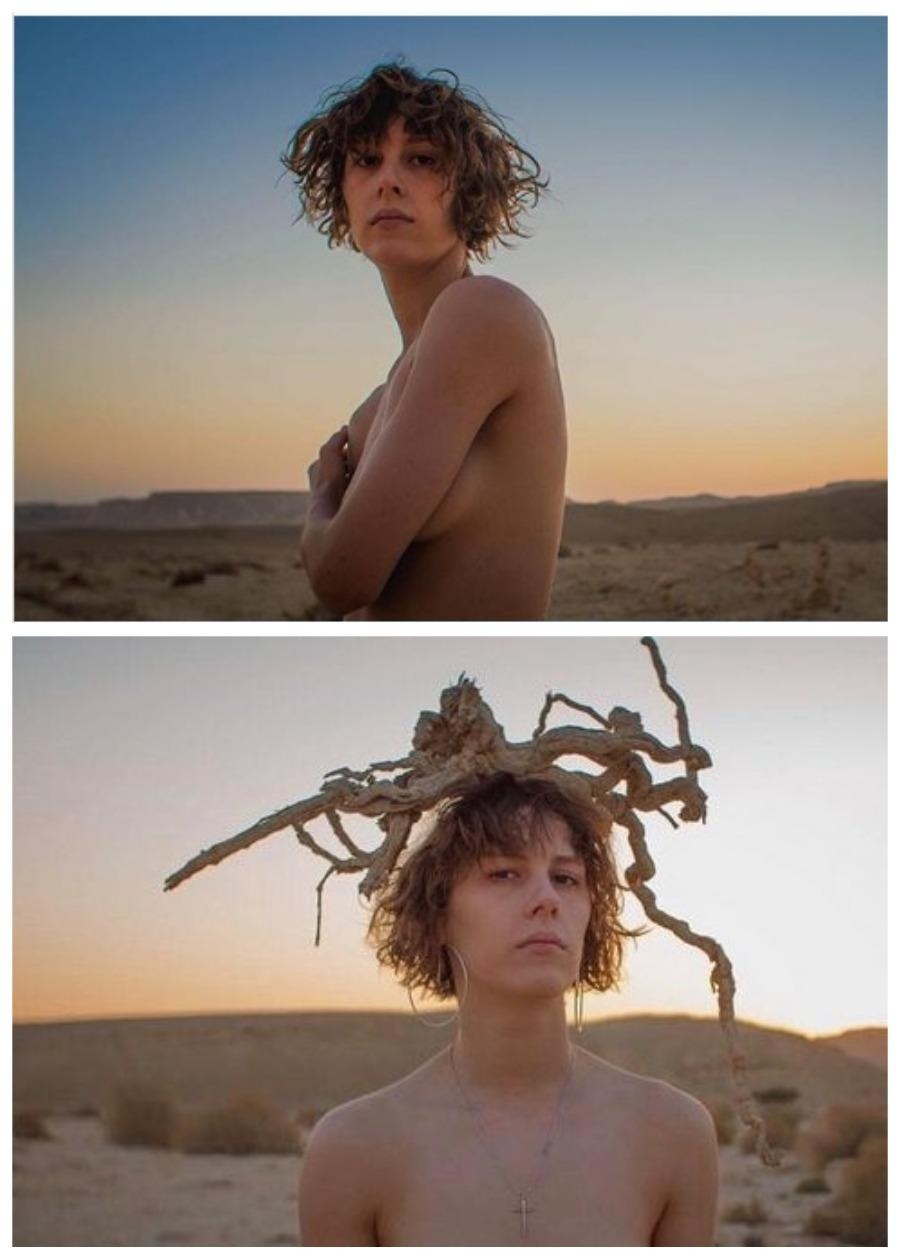 Голая Irina j раздвигает ноги