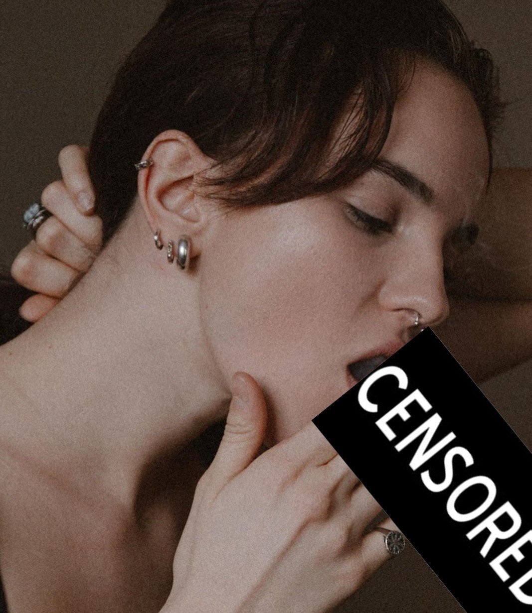 Дочь Гузеевой голая