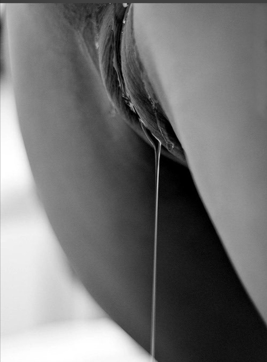 Мокрые трусики от возбуждения