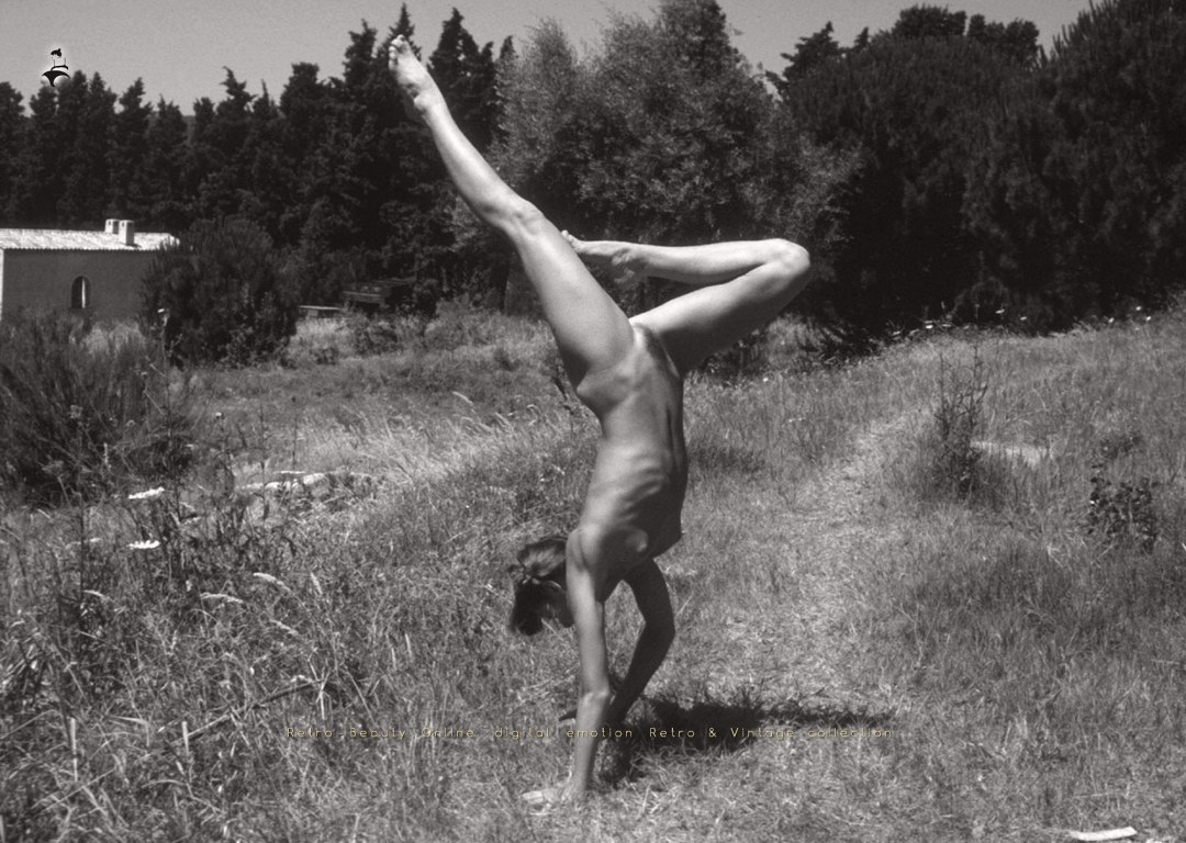 Ретро фото голых спортсменок