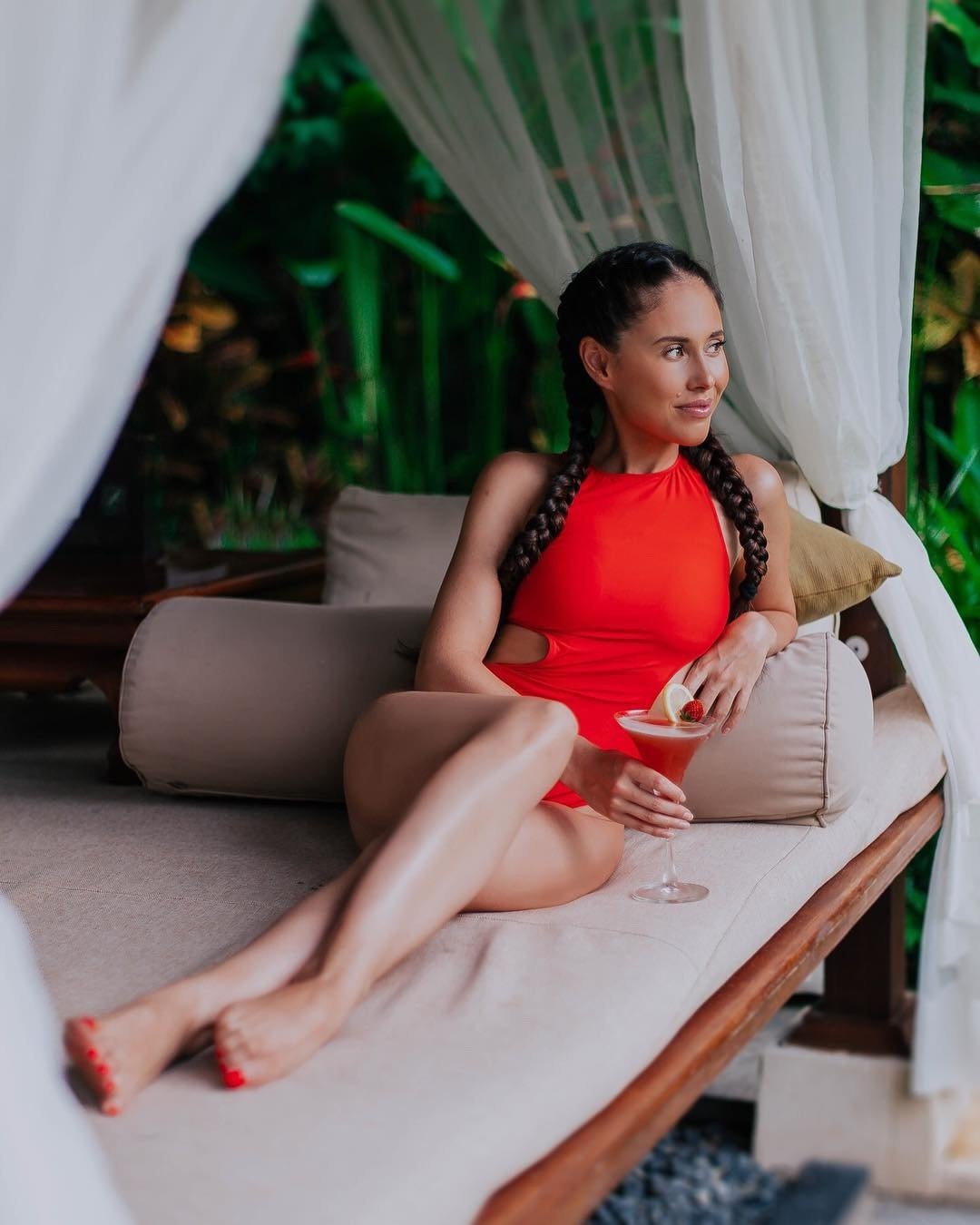 Юлия Михалкова горячие