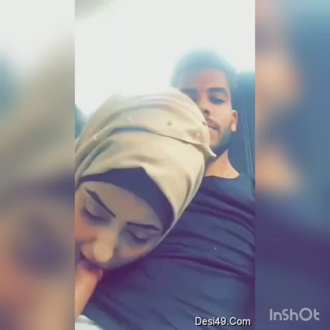 Мусульманка отсасывает в хиджабе