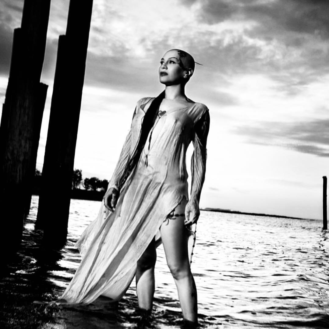 Наргиз Закирова