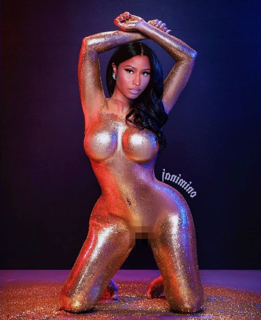 Ники Минаж секси голая