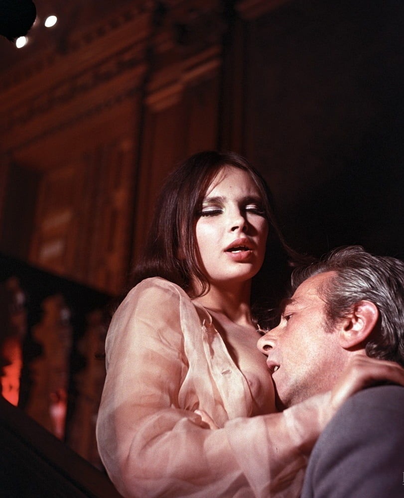 Анна Дымна голая в кино