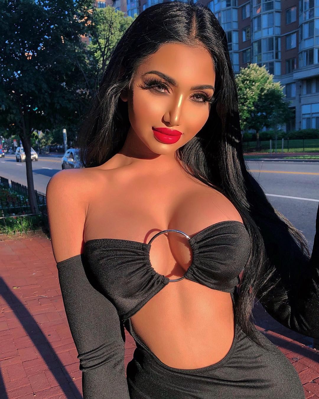 Сабрина повелительница тьмы