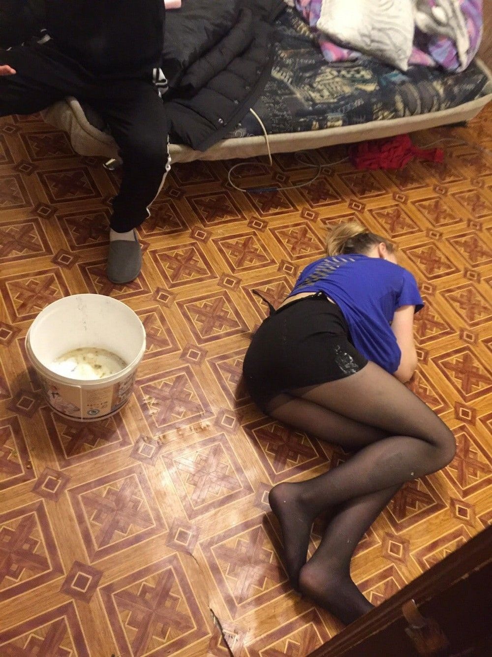 Русские пьяные девушки видео домашние