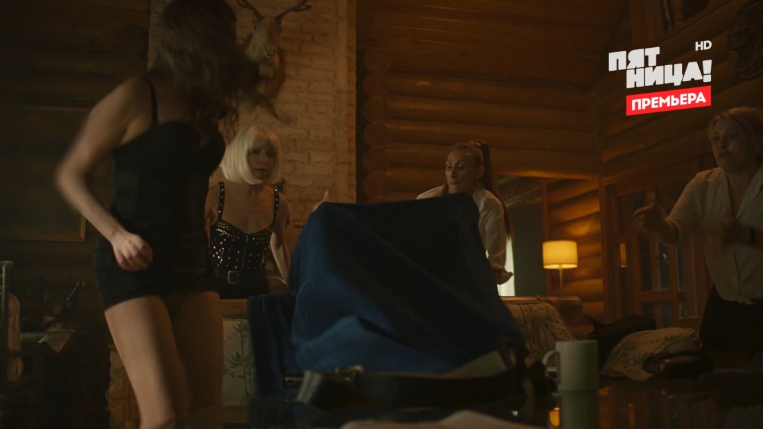 Александра Комиссарова актриса голая