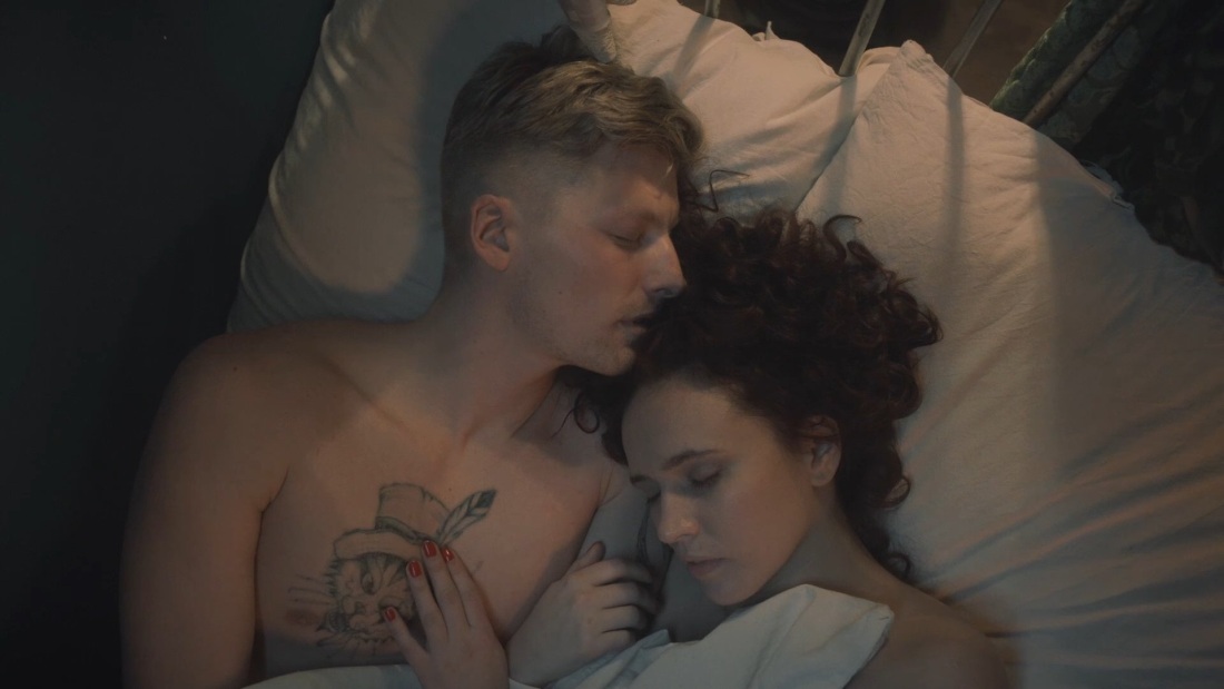 Янина Соколовская эротические фото