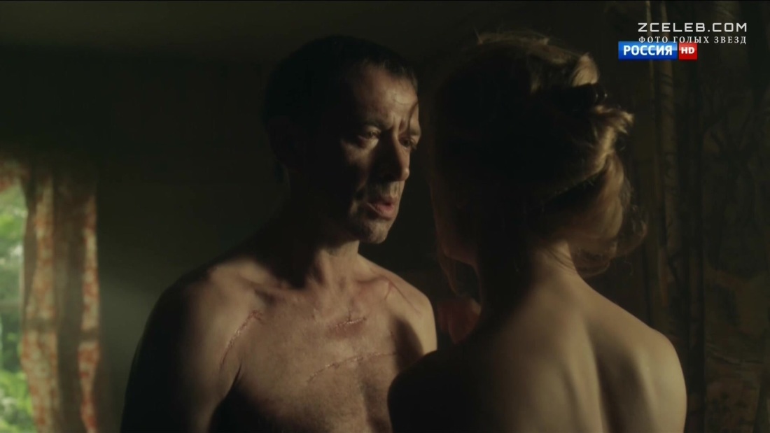 Виктория Исакова топлес