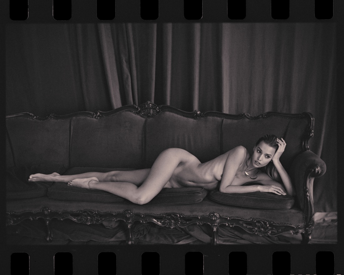 Дарья Мельникова в фильме «однажды», 2013кадры18+