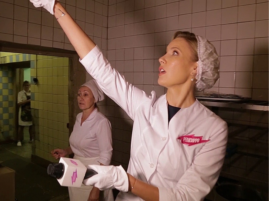 Елена Лисовская в купальнике