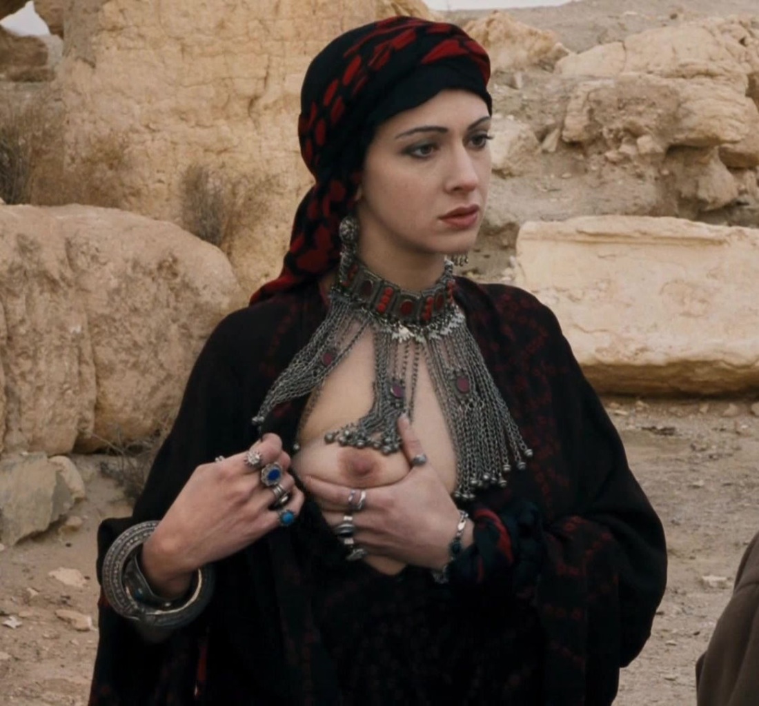 Сигурни Уивер актриса nude