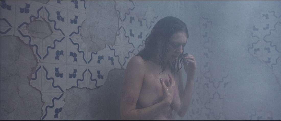 Мэри-Луиз Паркер без трусов