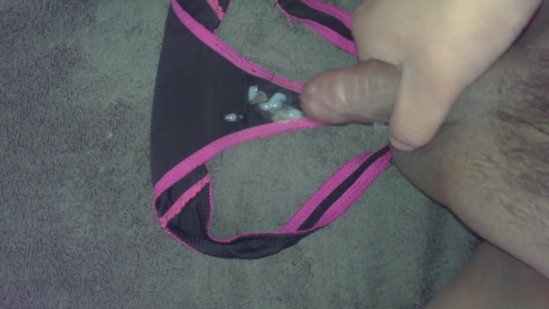 Девушки в грязных трусиках