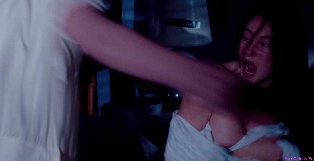 Шейлин Дайанн Вудли голая