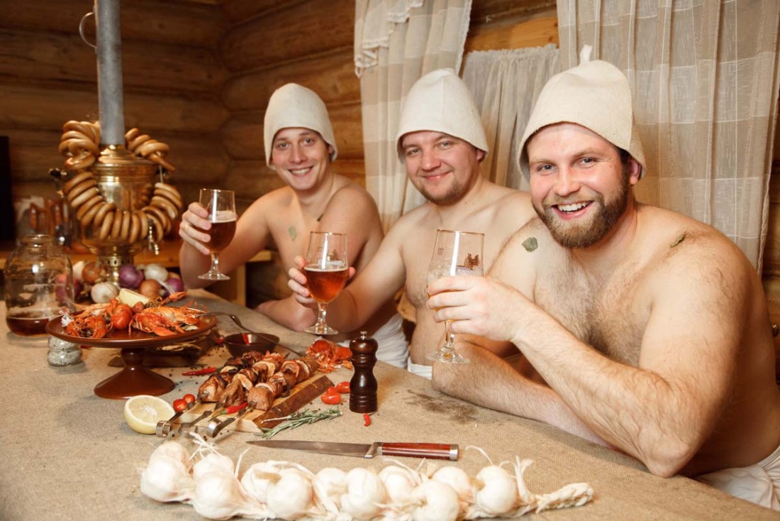 Компания в бане