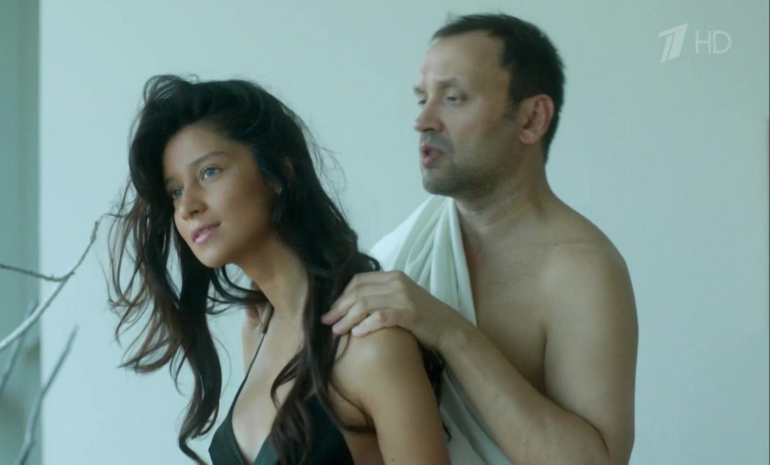 Равшана Куркова 2022