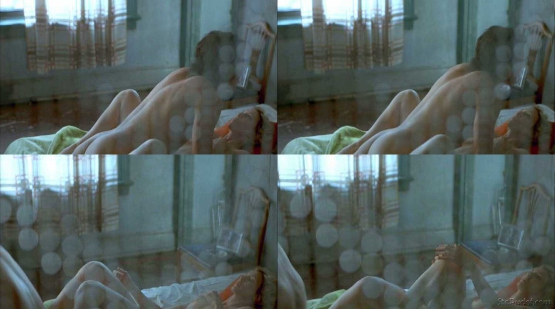 Naked Vera Farmiga in the Departed ANCENSORED