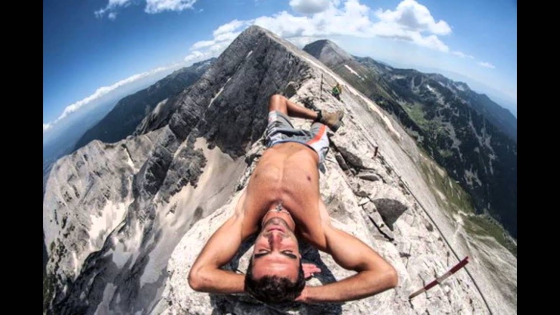 Порноактриса хардкора