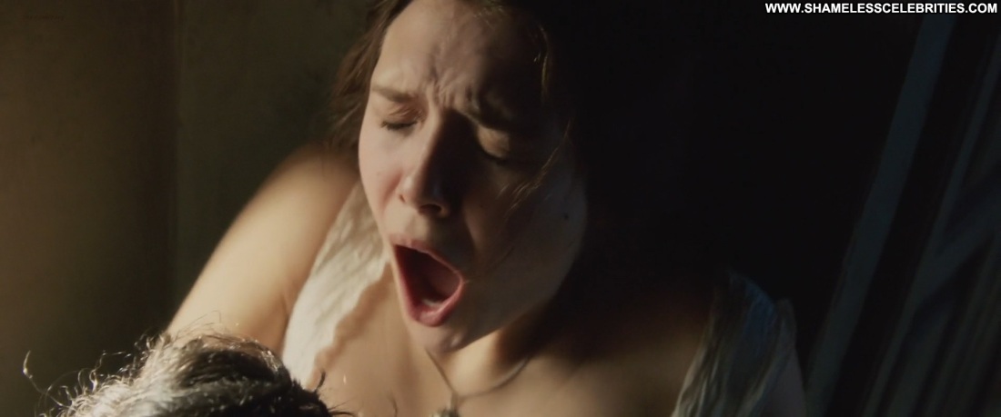 Бри Ларсон Элизабет Олсен Скарлетт Йоханссон голые