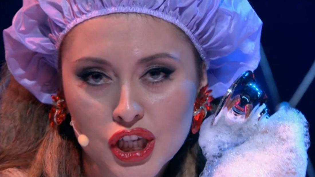 Камеди Вумен Снегурочки