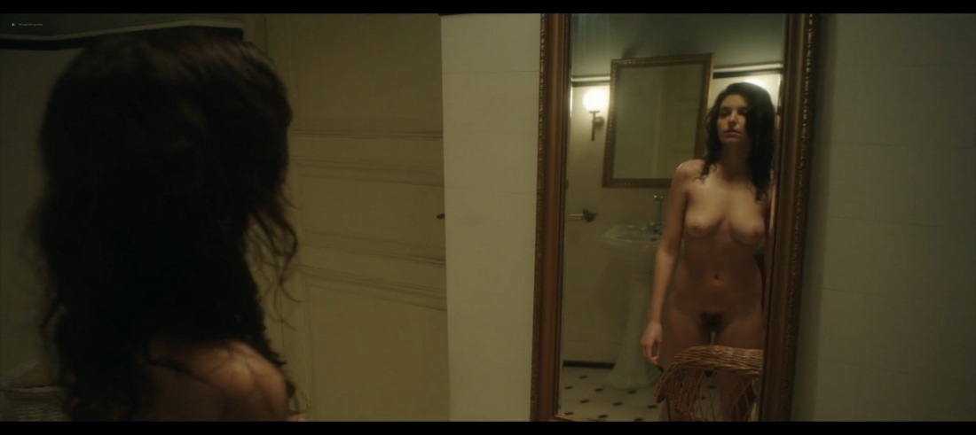 Вагина Паулины Андреевой