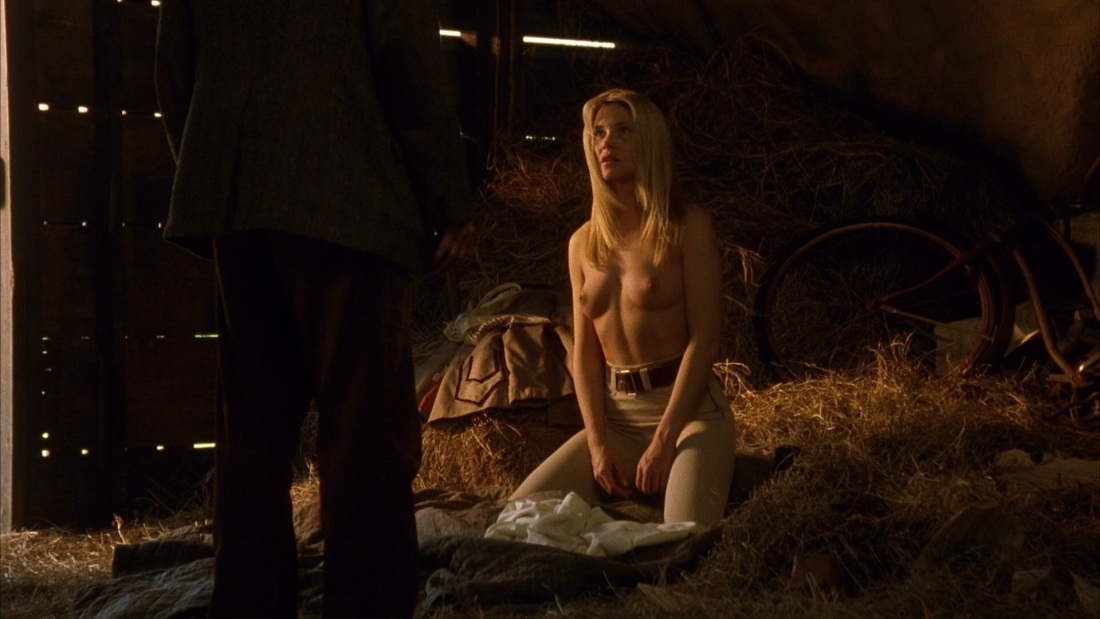 Эротическая сцена из фильма бумер