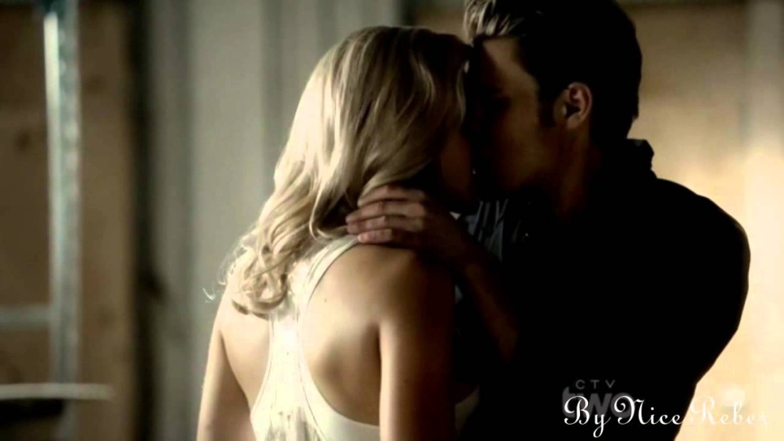 Стефан и Ребекка переспали