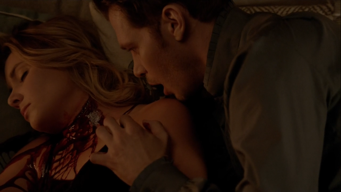 Клаус и ками постельная сцена