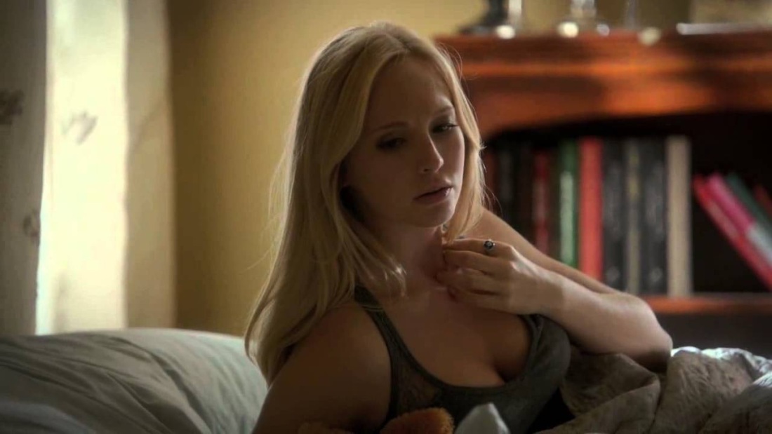 Клаус и Камилла поцелуй