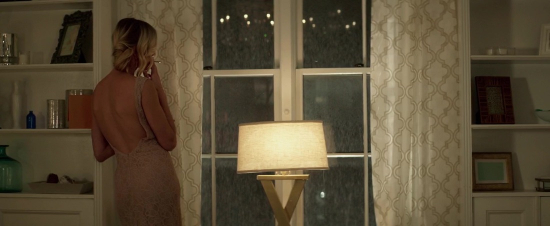 Ивонн Страховски Manhattan Night