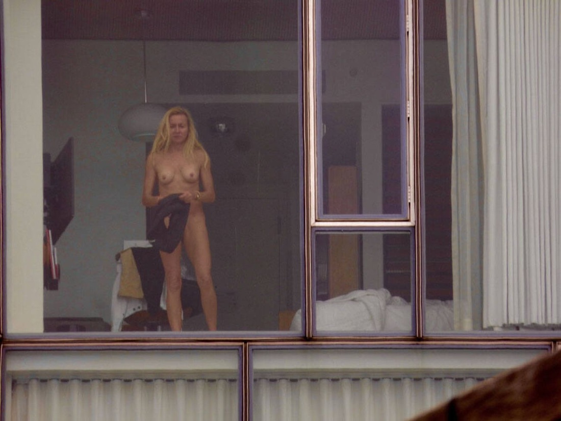 Из моего окна актриса голая