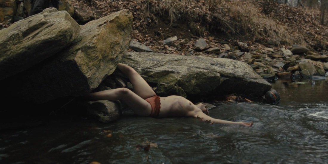 Астрид Берже-фрисби топлесс