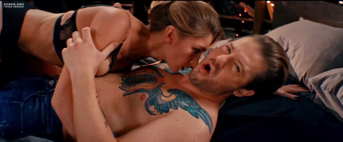 Эротические сцены с Настей Ивлеевой