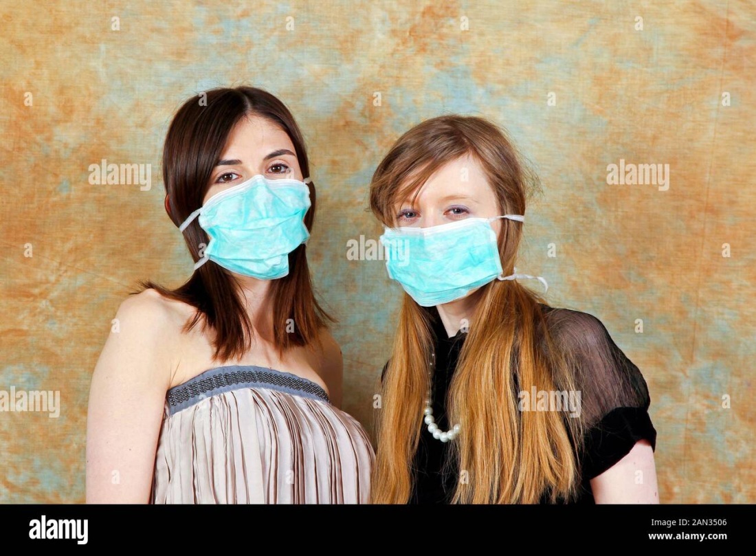 Корпоратив в масках медицинских