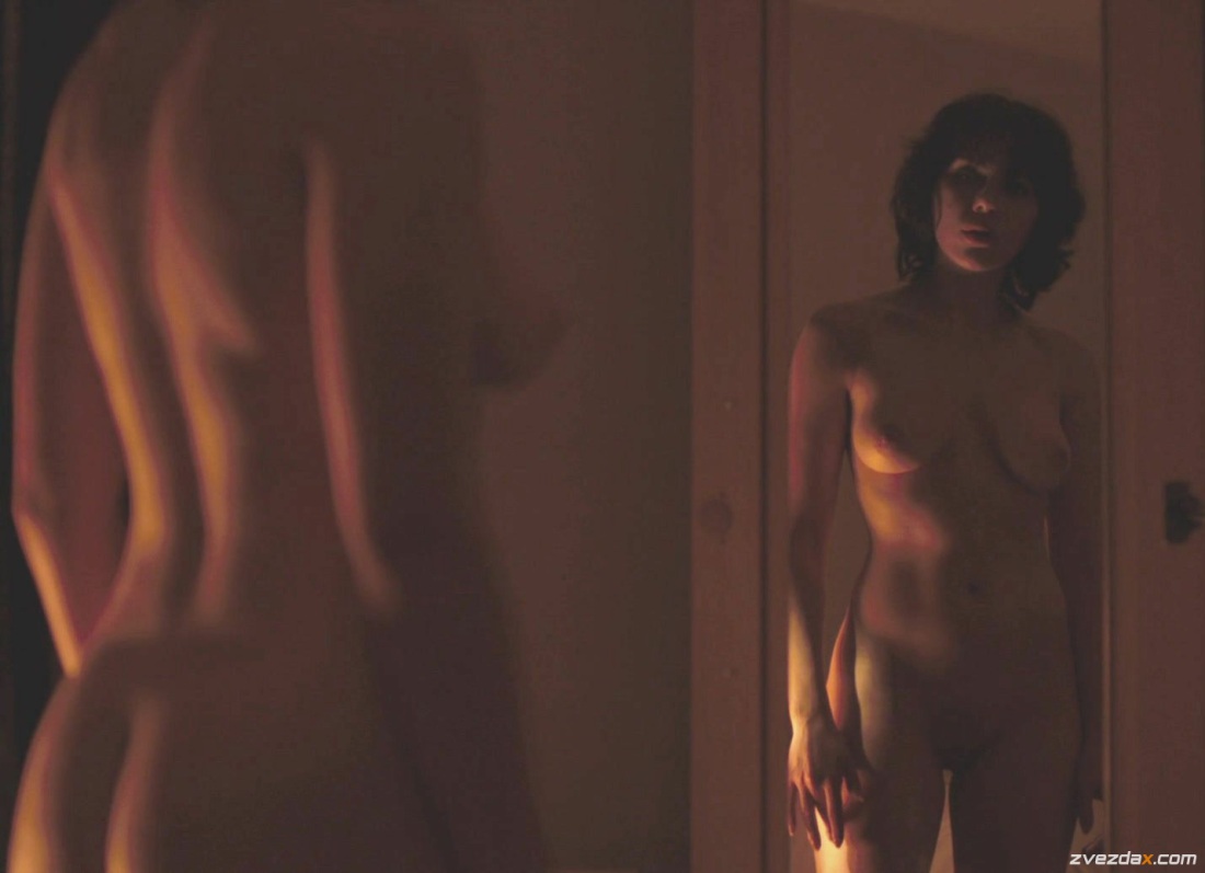 Скарлетт Йоханссон голые сцены