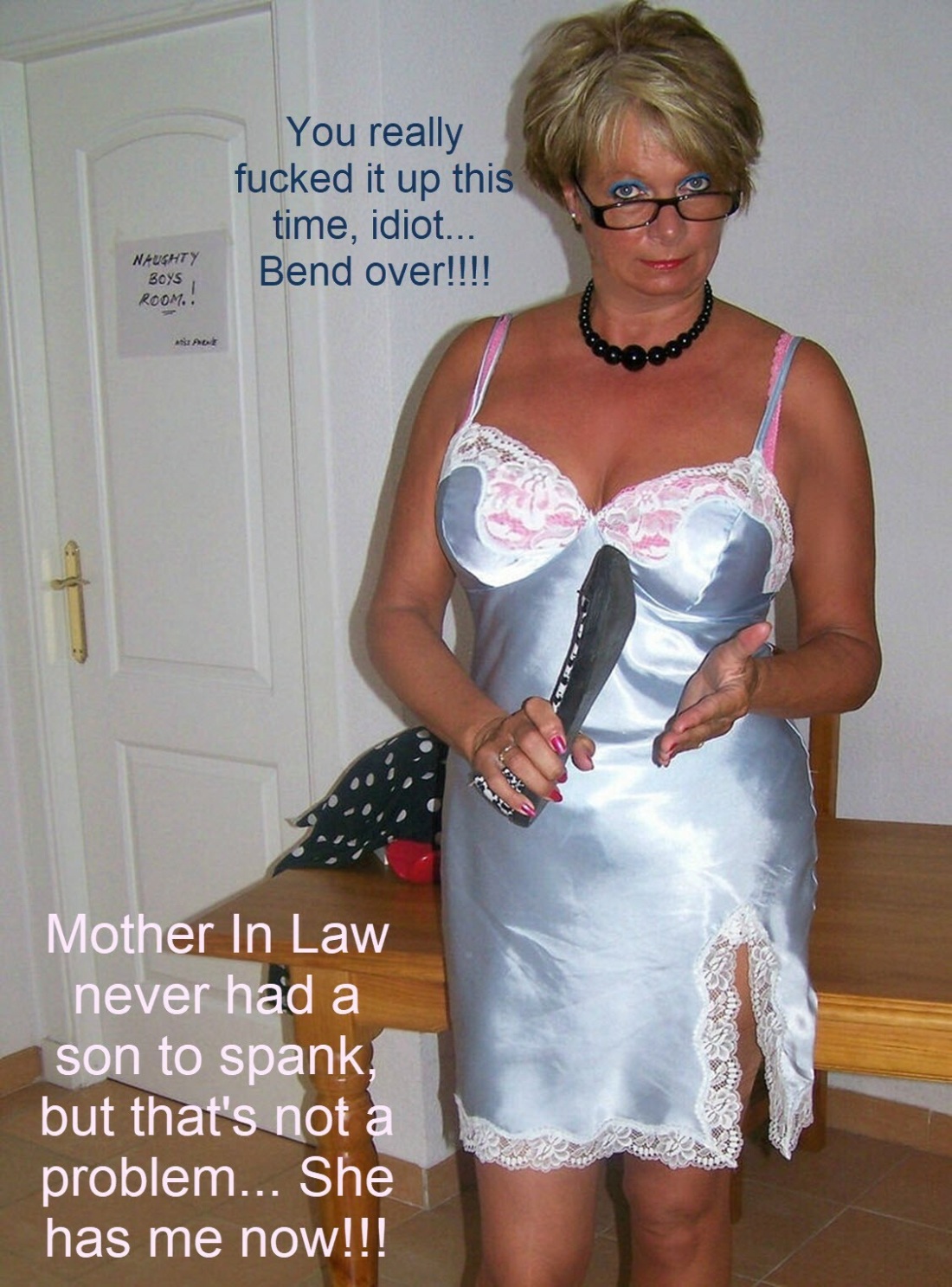 Зрелые голые в комбинациях